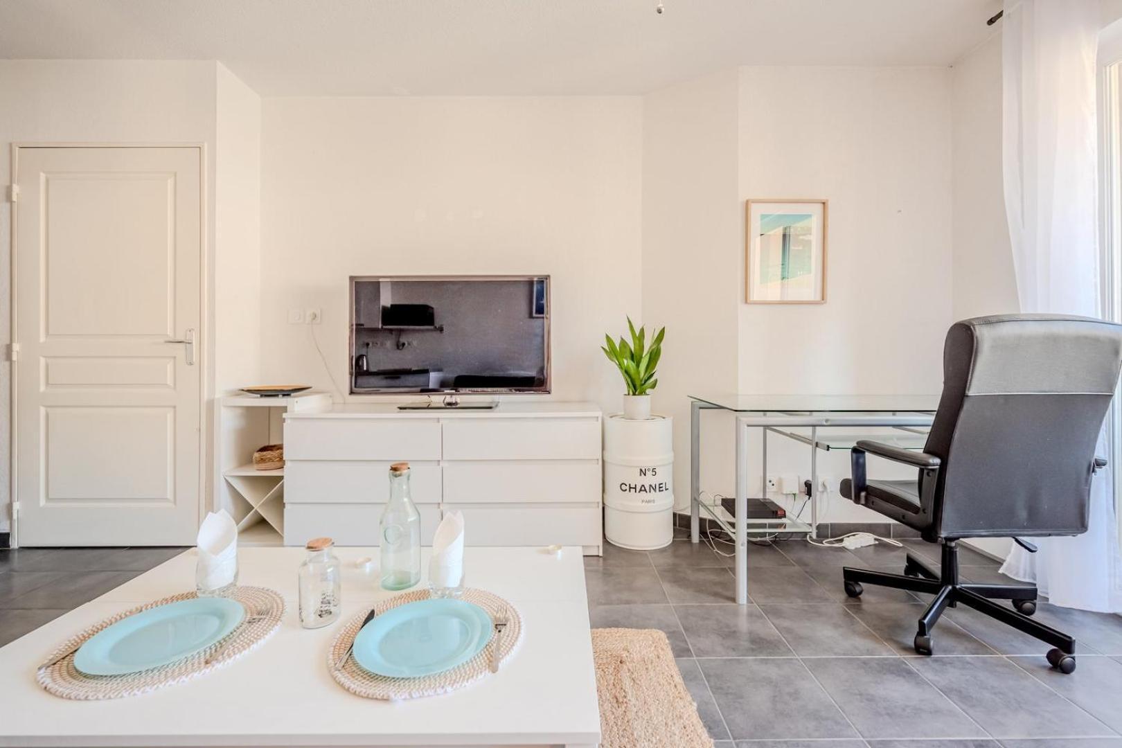 Le Neroli T2 Dernier Etage Avec Terrasse Et Garage Lejlighed Toulon Eksteriør billede