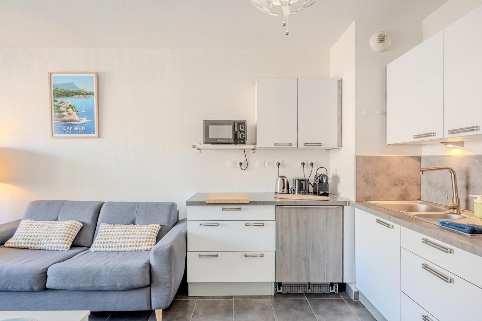 Le Neroli T2 Dernier Etage Avec Terrasse Et Garage Lejlighed Toulon Eksteriør billede