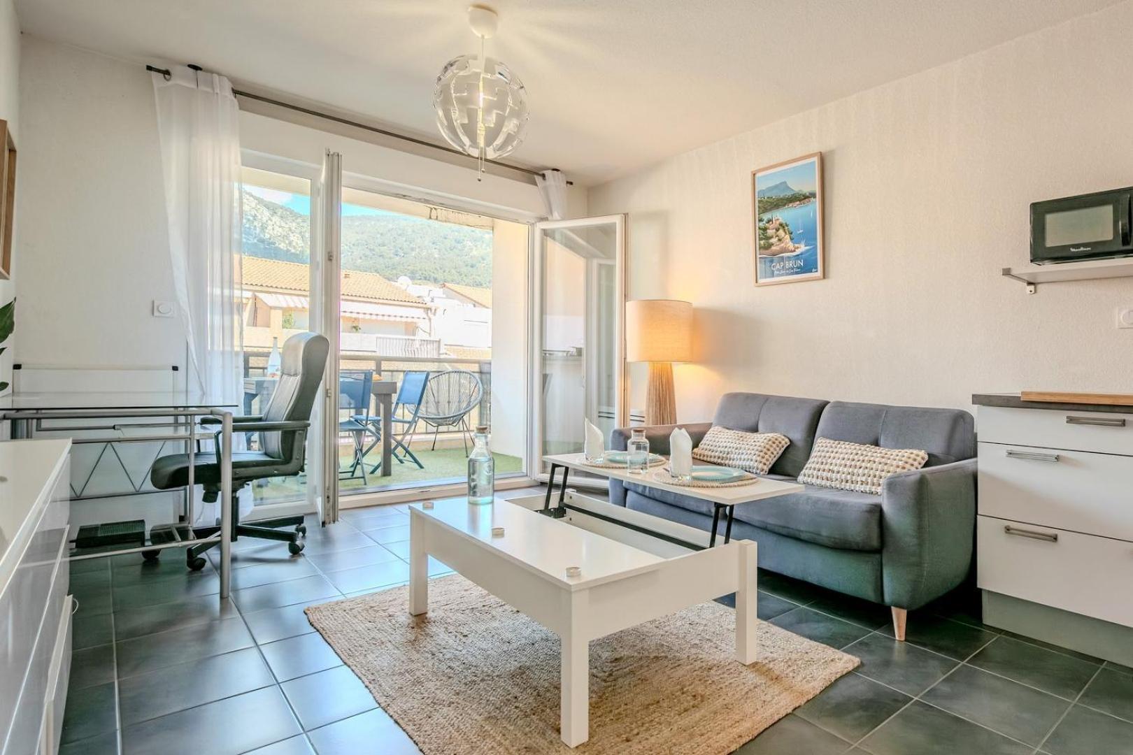 Le Neroli T2 Dernier Etage Avec Terrasse Et Garage Lejlighed Toulon Eksteriør billede