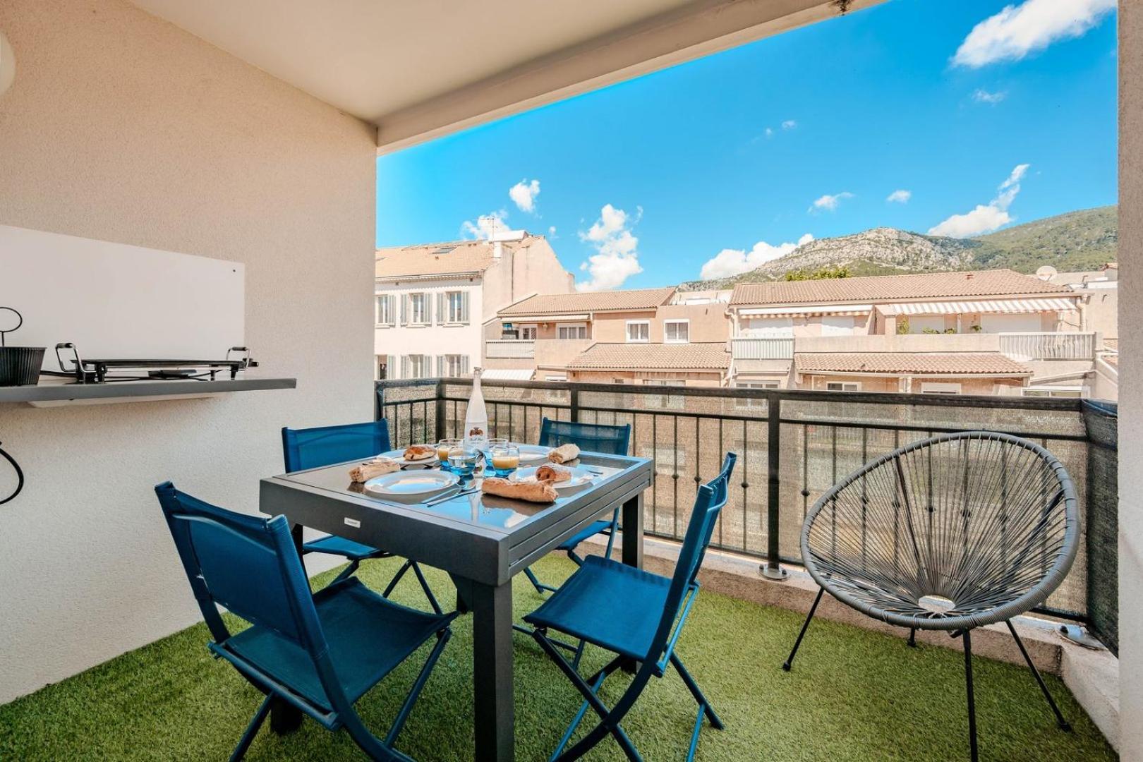 Le Neroli T2 Dernier Etage Avec Terrasse Et Garage Lejlighed Toulon Eksteriør billede